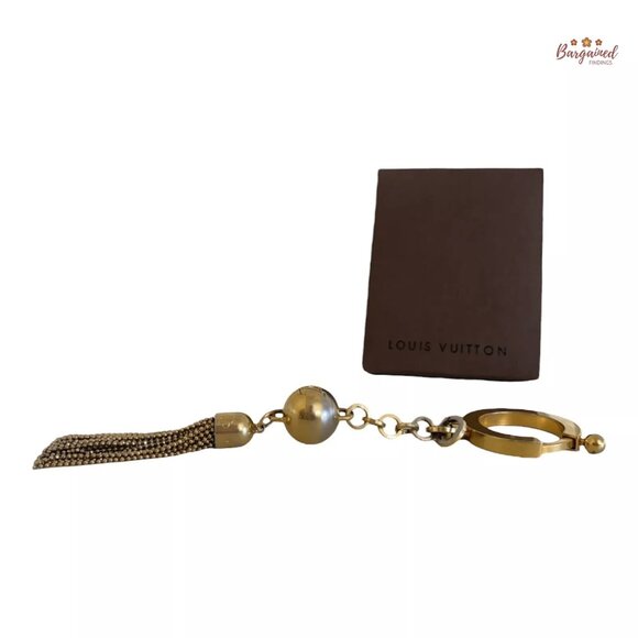 Authentic LOUIS VUITTON Goldtone Metal Swing Key Holder And Bag Charm - Picture 6 of 7